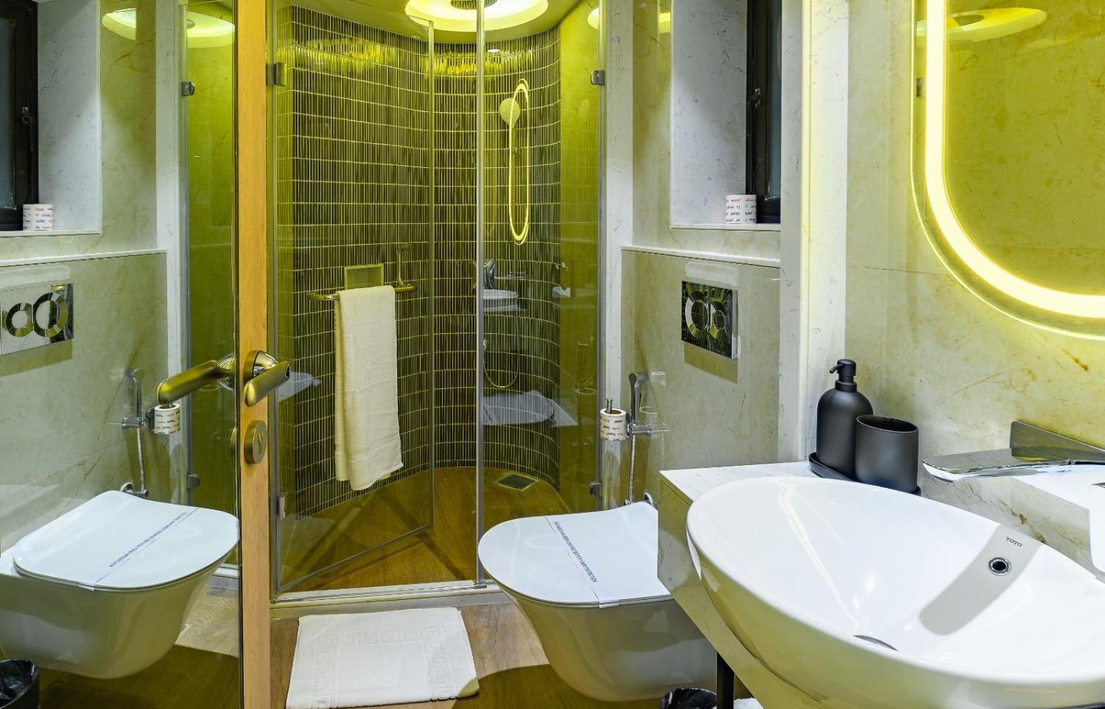 Hotel Eden Serenity Мумбаи Экстерьер фото